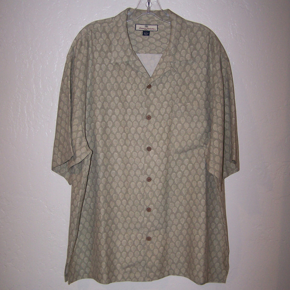 TOMMY BAHAMA 100% SILK HAWAIIAN CAMP SHIRT S2525 - Picture 7 of 7